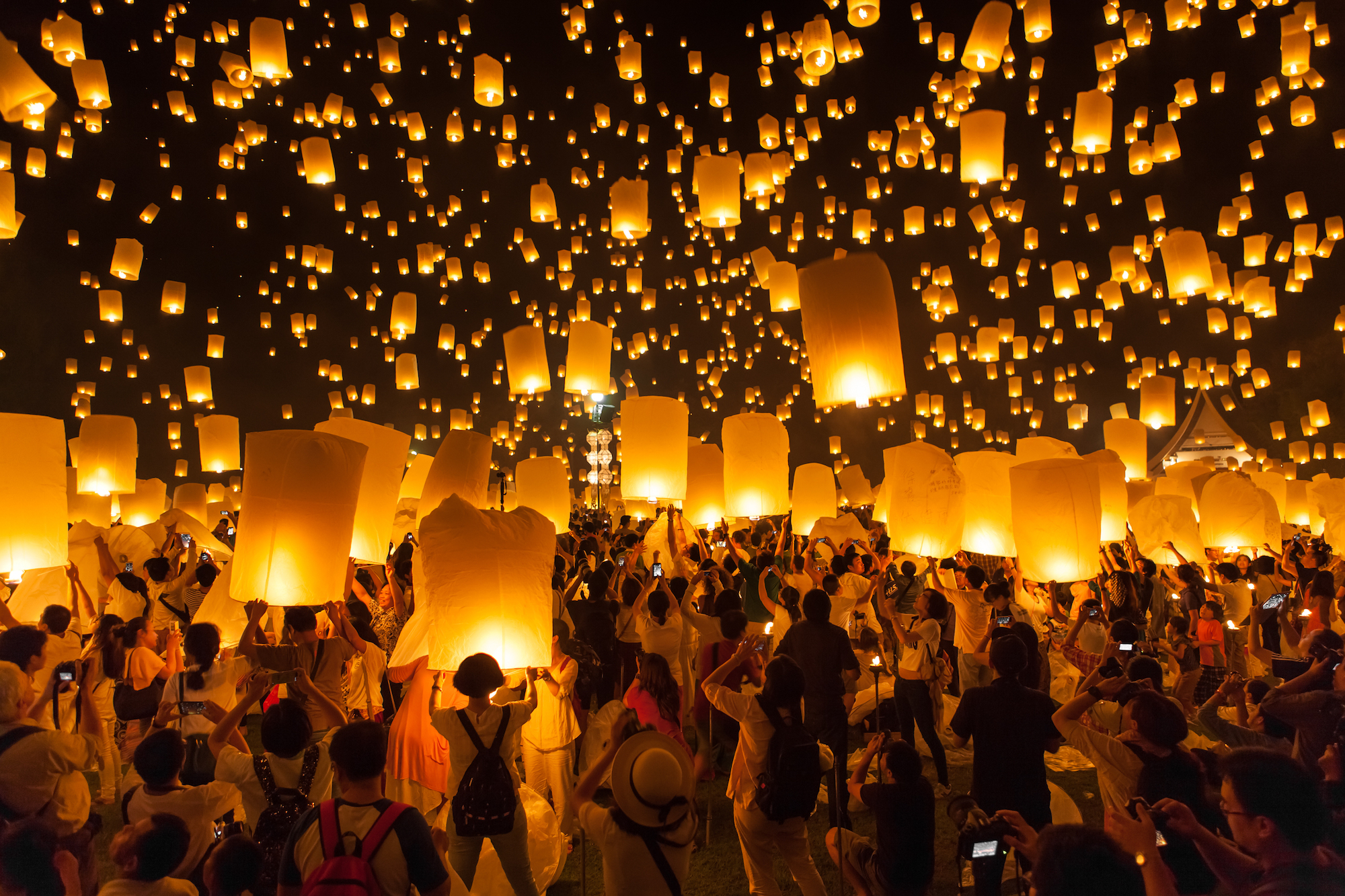 In Buddhist culture, releasing a floating lantern into the sky represents optimism and new beginnings.